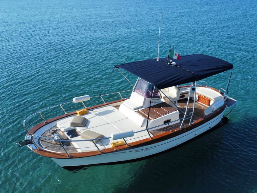 Island of Ischia: Private Full Day Boat Tour on Aprea 7,5m S