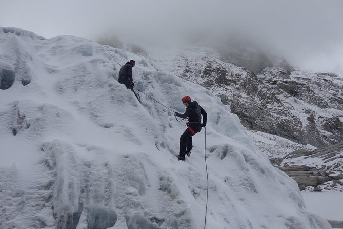 Island Peak, Lobuche and Nirekha Peak Climbing With 3 Passes Trek - Trekking Routes and Highlights