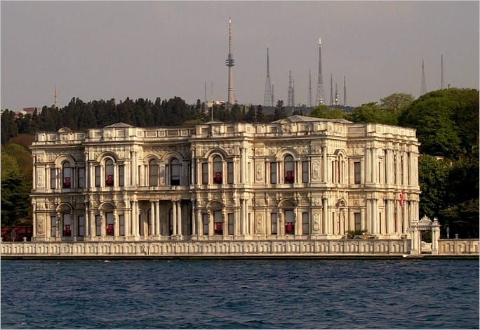 Istanbul Bosphorus Cruise & Beylerbeyi Palace Private Tour - Tour Overview