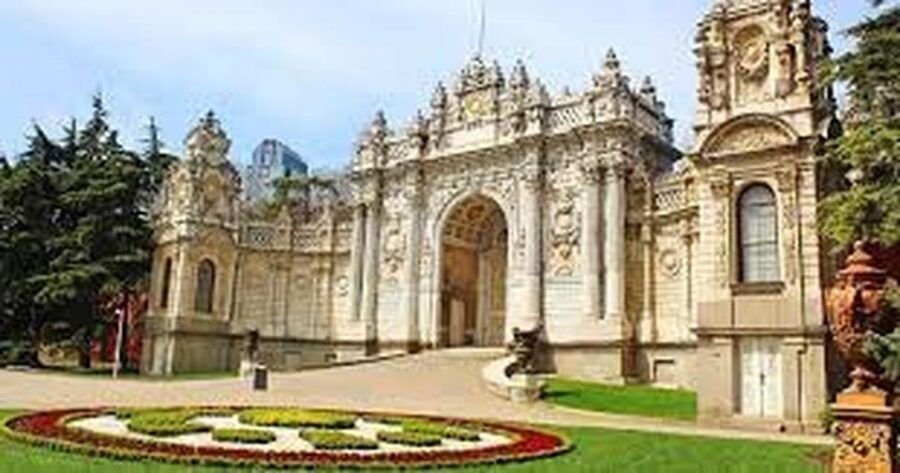 Istanbul City Tour With Dolmabahce Palace & Bosphorus Cruise - Tour Overview and Pricing
