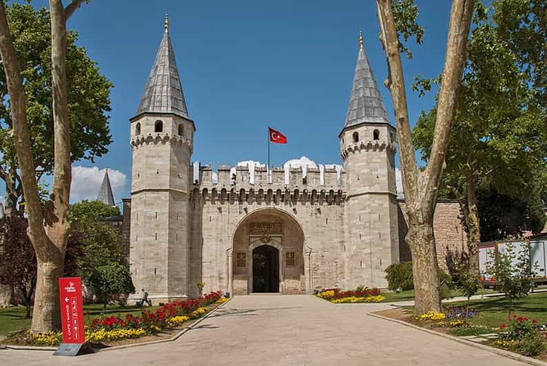 Istanbul: Half-Day Topkapi Palace Tour With Guide - Tour Overview