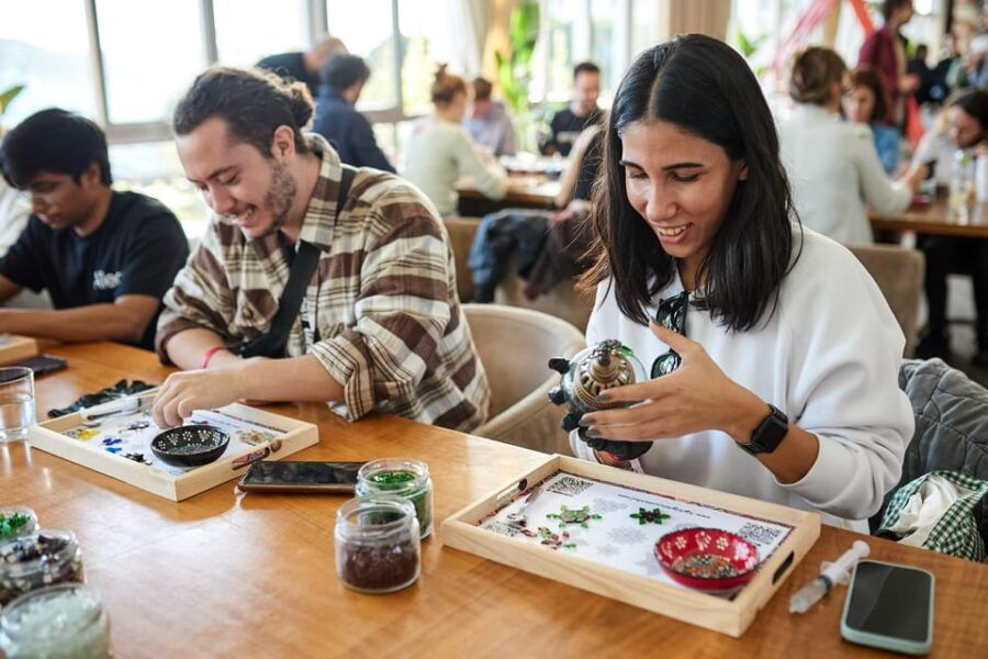 Istanbul: Mosaic Lamp Workshop With Turkish Delight and Tea - Overview of the Workshop