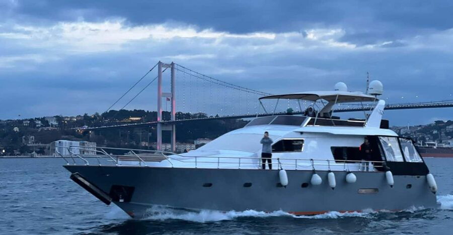 Istanbul Private Luxury Yacht on Bosphorus 22 Meter(72 Feet) - Yacht Details