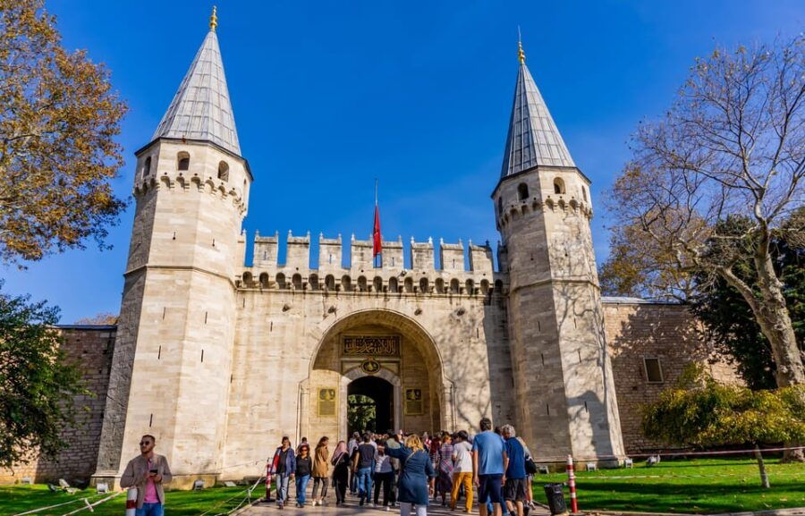 Istanbul: Topkapi Palace and Harem Guided Tour With Tickets - Tour Overview