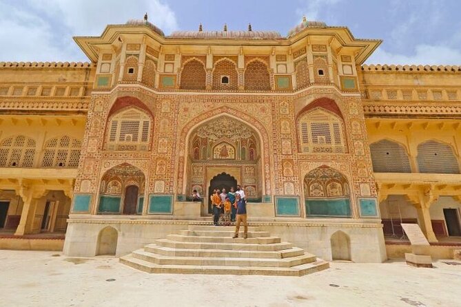 Jaipur Overnight Tour by AC Car From Delhi