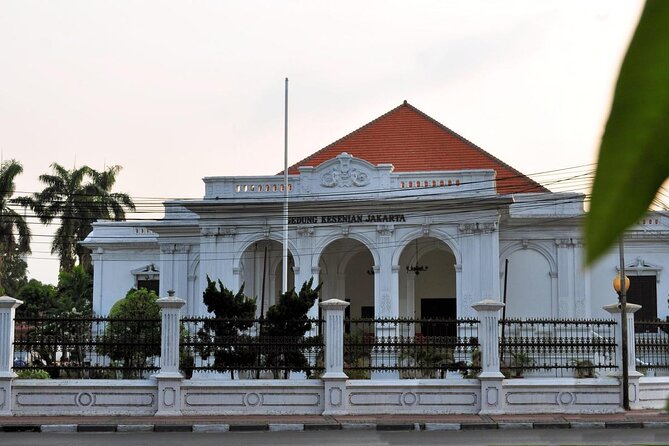 Jakarta : Private Tour With Lunch ( Custom ) - Tour Description