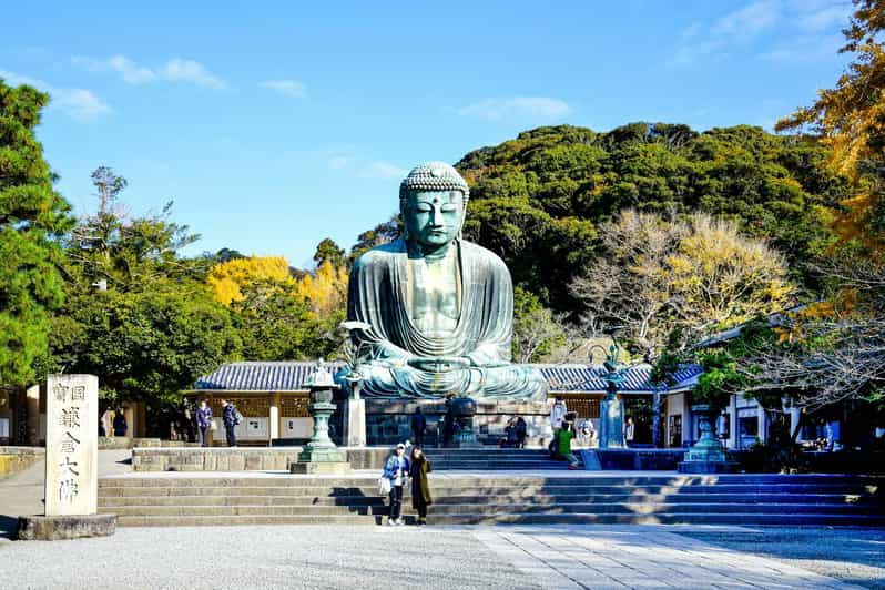Kamakura: Affordable & Customizable Walking Tour