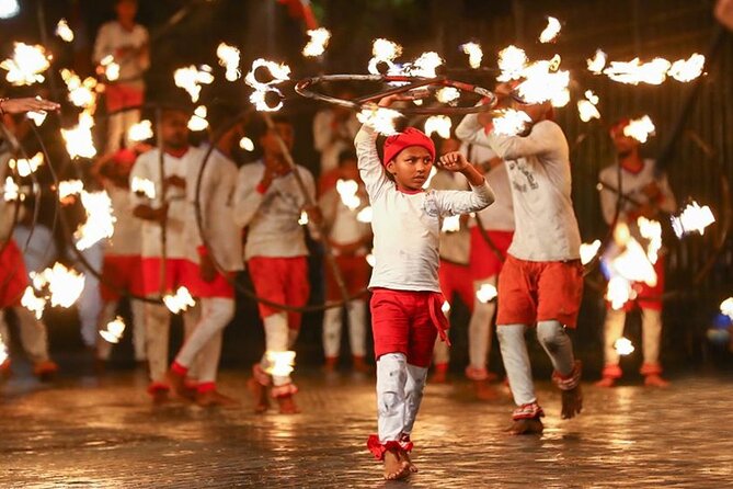 Kandy Esala Perahera – Day 04 (2024-Aug-13)