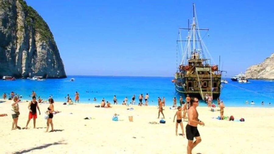 Katakolo: Kourouta Beach Cruise Excursion for Golf Lovers - Tour Overview and Pricing