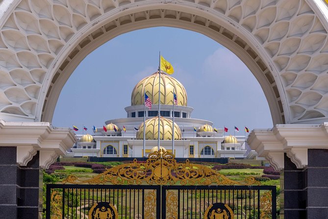 Kuala Lumpur Transit Tour From KLIA Airport