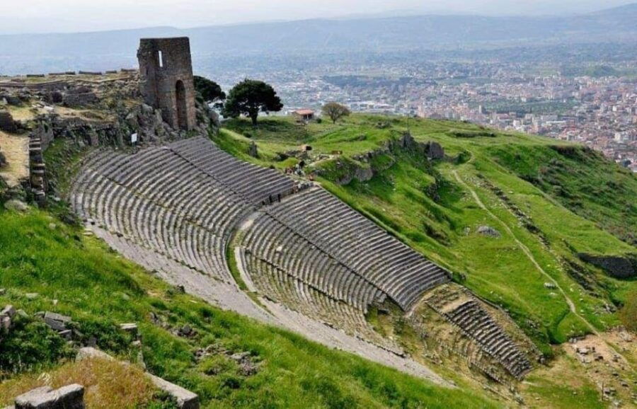 Kusadasi: Private Pergamon Acropolis and Asclepion Tour - Tour Overview