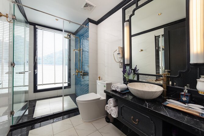 La Casta Cruises 3-Day Explore Halong and Lan Ha Bay From Hanoi - Tour Overview