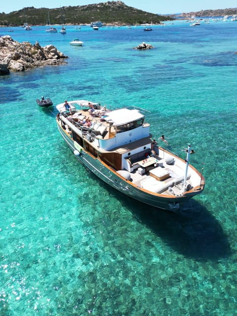 La Maddalena: Motor Yacht Tour La Maddalena Islands From Palau - Overview of the Tour