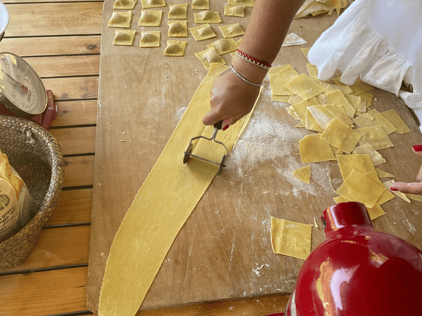 La Spezia: Cooking Class + Home Restaurant Experience - Experience Overview