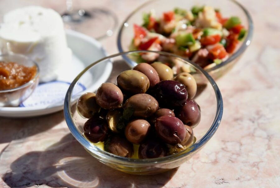 Lisbon : Food & Fado Tour - Tour Overview