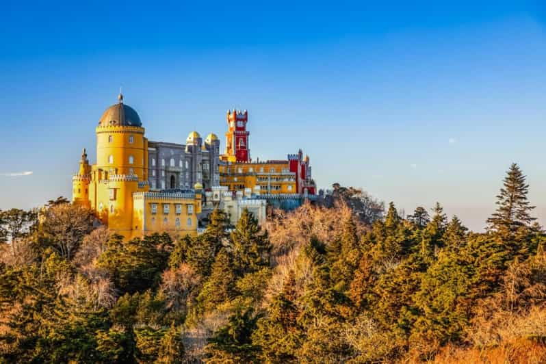 Lisbon: Sintra (Monuments), Cape Roca, Cascais. Private Transport