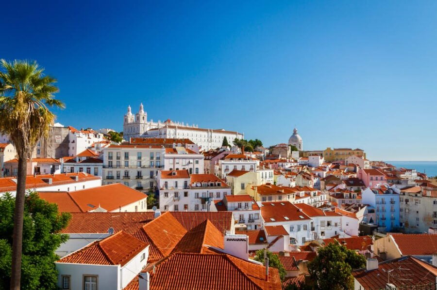 Lisbon: VIP Sightseeing Tour by Eco TukTuK