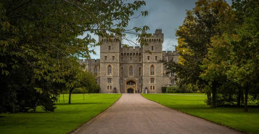 London: Guided or Self Guided Tour of Windsor & Castle - Tour Options and Pricing