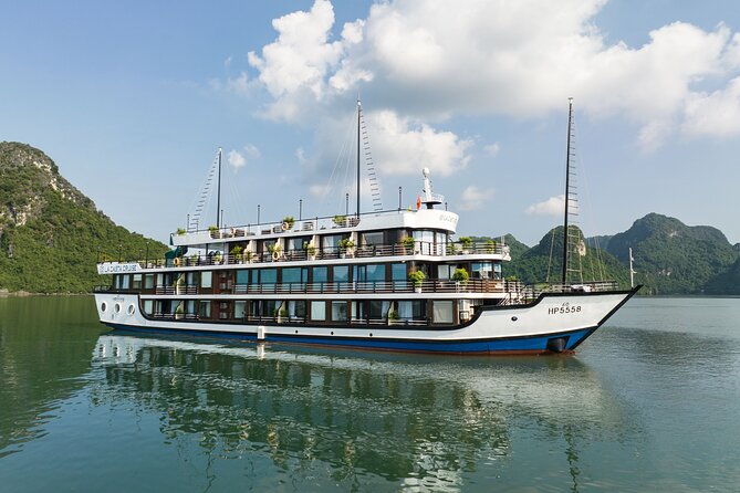 Luxury Overnight Cruise Halong Bay to Lan Ha Bay From Harbor