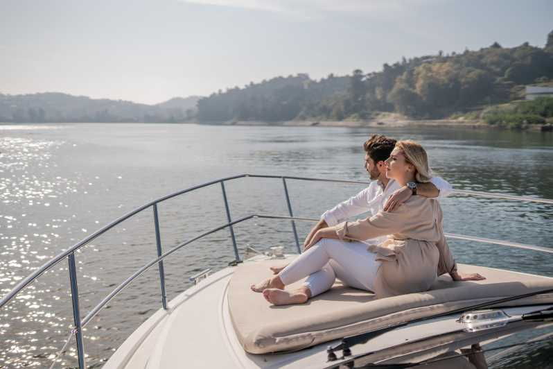 Luxury Yacht Private Sunset 2 Hours Tour - Tour Overview