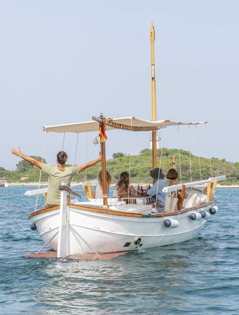 Mallorca: Traditional Llaüt Tour With Local Food