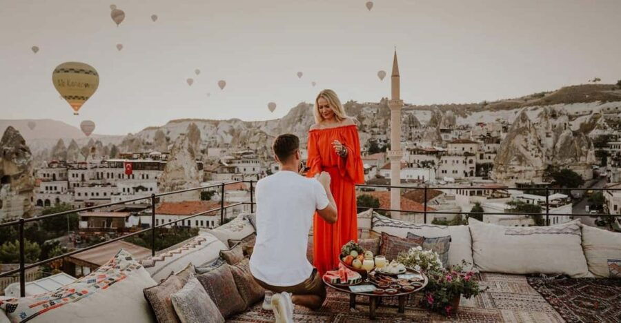 Marriage Proposal Surprise & Engagement in Cappadocia