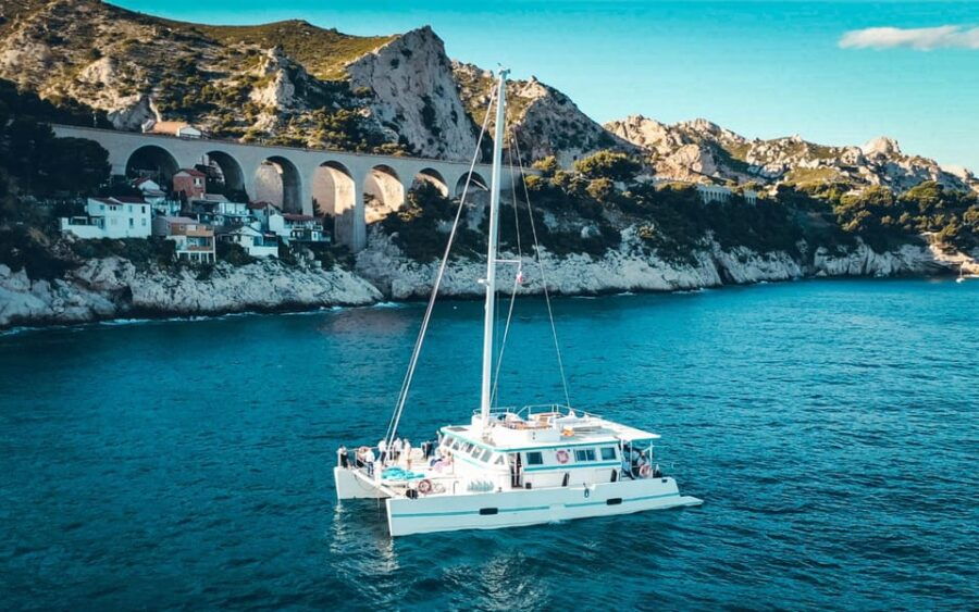 Marseille: Frioul Archipelago Catamaran Cruise With Lunch - Cruise Overview and Pricing