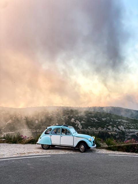 Marseille to Cassis Private Tour by 2CV Citroën