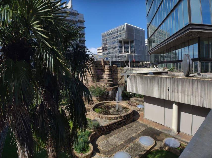 Meriadeck In App Tour: Contradictory District of Bordeaux - Tour Overview