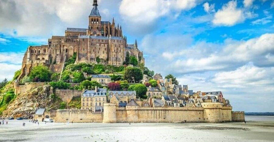 Mont-Saint-Michel: Private or Grouped Full-Day From Le Havre