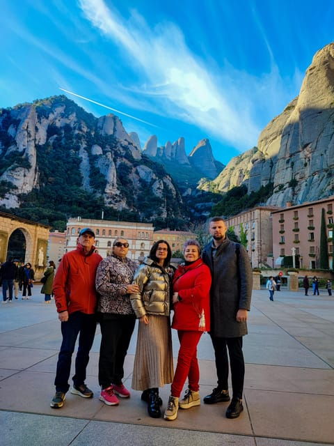Montserrat Small Group Tour With Train and Cable Car