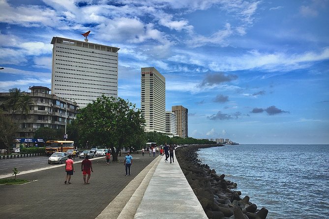 Mumbai Highlights- 4 Hour City Tour - Must-See Landmarks