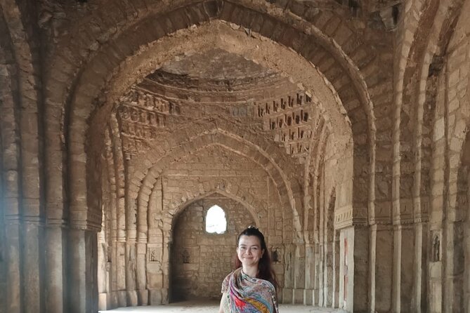 Old and New Delhi Full-Day Private Tour With Tuktuk Ride