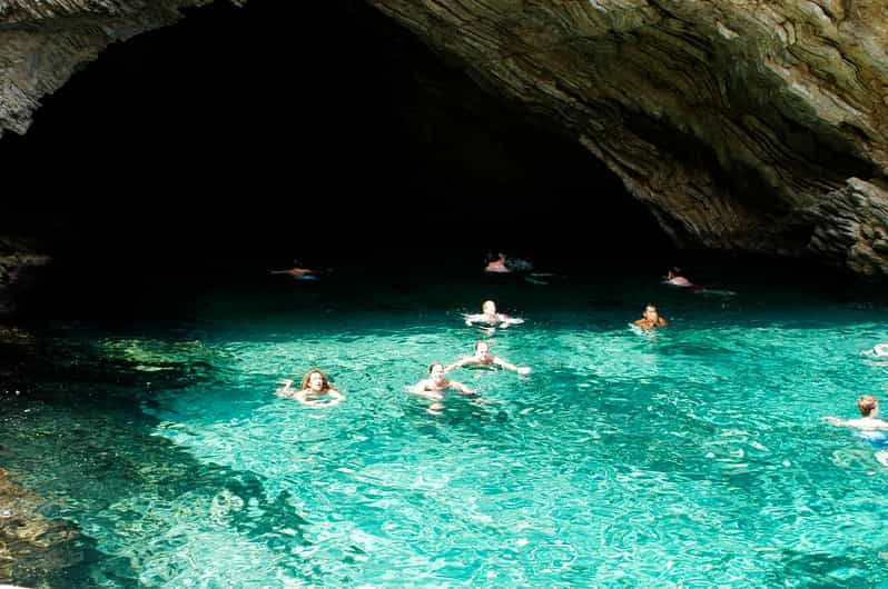 Oludeniz: 6-Island Boat Trip With Swim Stops and Lunch