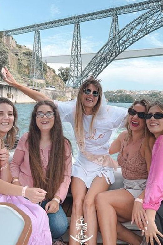 Oporto: Cruises Douro River Private Yacht Cruises