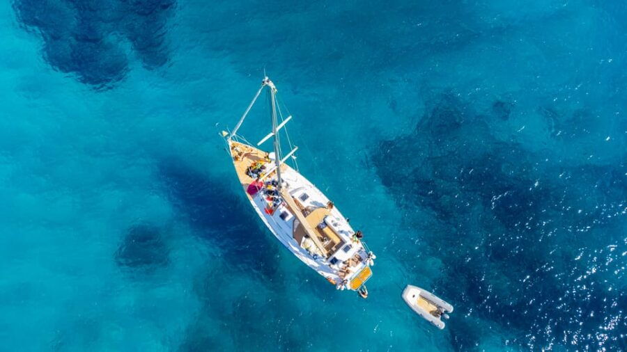 Palau: La Maddalena Sailing Tour With Lunch and Open Bar - Overview of the Tour