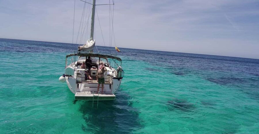 PALMA BAY : 8 HOUR PRIVATE TOUR WITH SAILING BOAT - Tour Overview