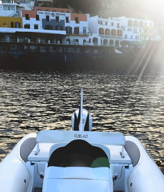 Panoramic Private Tour in Dinghy 8 M From Naples to Capri