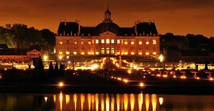 Paris: Candlelit Dinner at Vaux-le-Vicomte by Limousine - Experience Overview