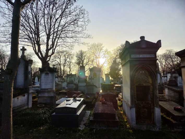 Paris: Legends of Père-Lachaise (Small Group Tour) - Overview of the Tour