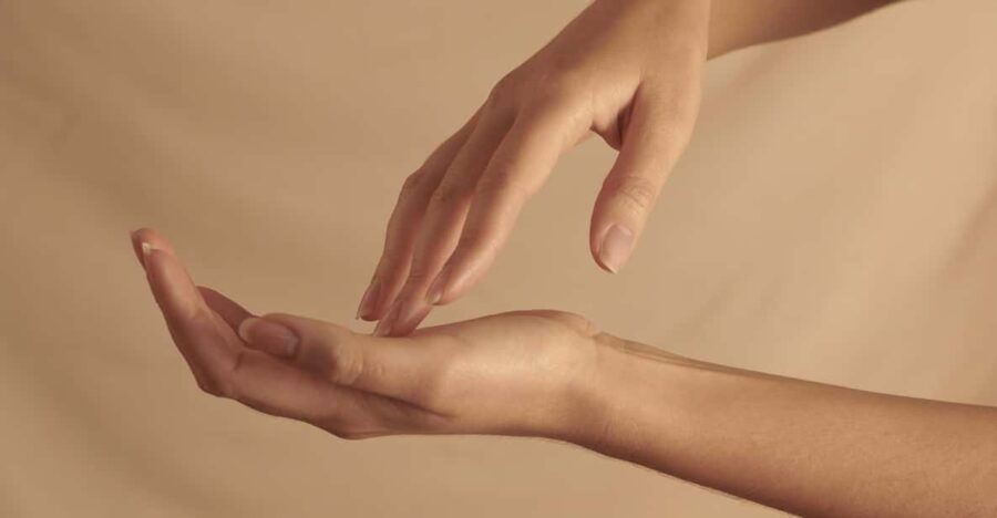 Paris: Natural Skincare Workshop About Skin Needs & Gestures - Workshop Overview