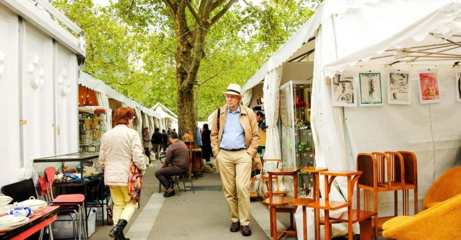 Paris: Saint Ouen Flea Market- Guided by Antique Expert