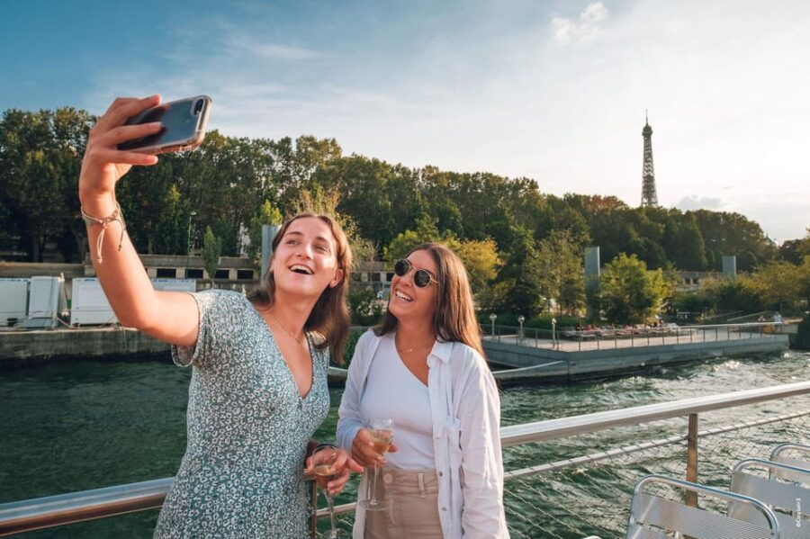 Paris: Seine River Guided Cruise With Champagne - Overview and Pricing