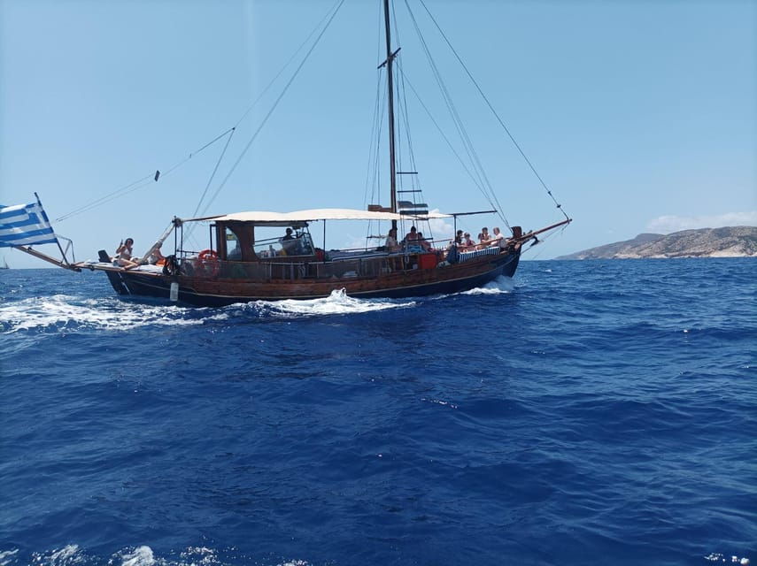 Paros Gaily Cruises Boat Galateia