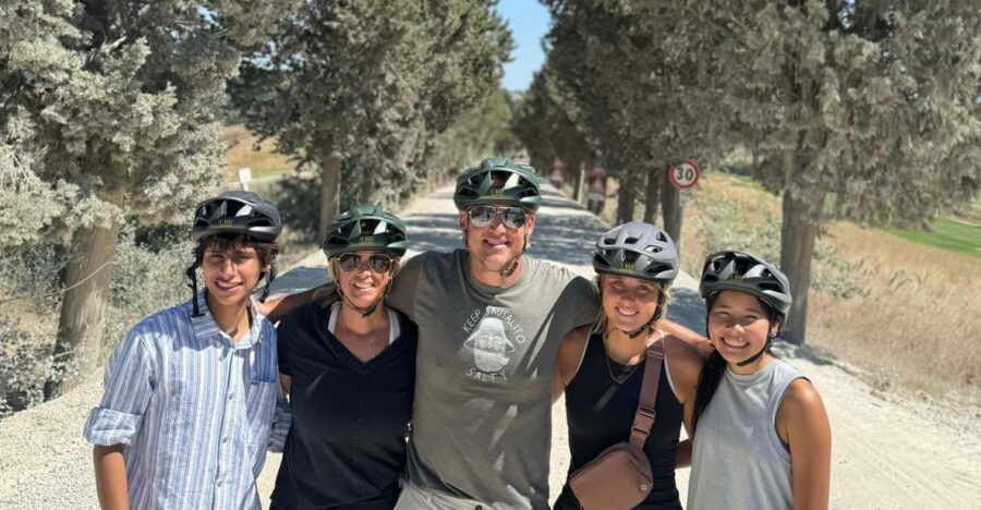 PIENZA:Privat E-bike Experience in the Heart of Orcia Valley