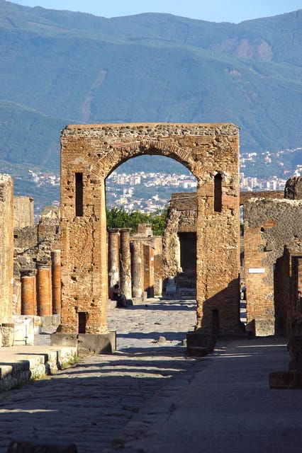 Pompeii – Private Historic Walking Tour