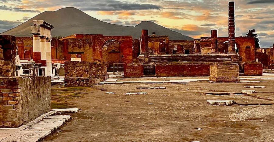 Pompeii Sunset Tour
