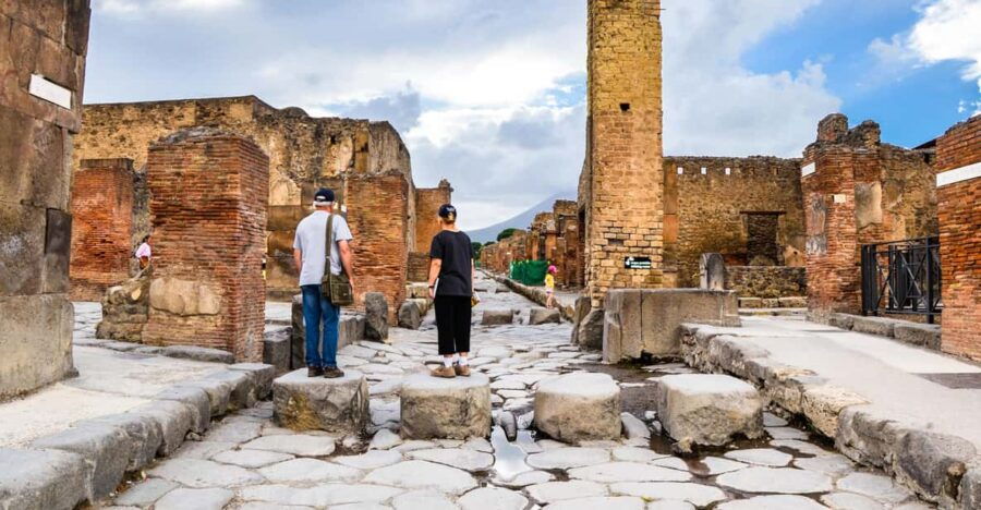 Pompeii+Amalfi Coast Tour