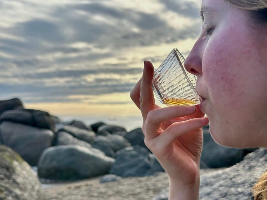 Porto: Oceanfront Tea Meditation Experience