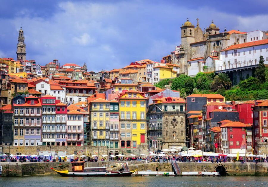 Portuguese Cheeses Tasting in Porto Antique Store - Activity Overview
